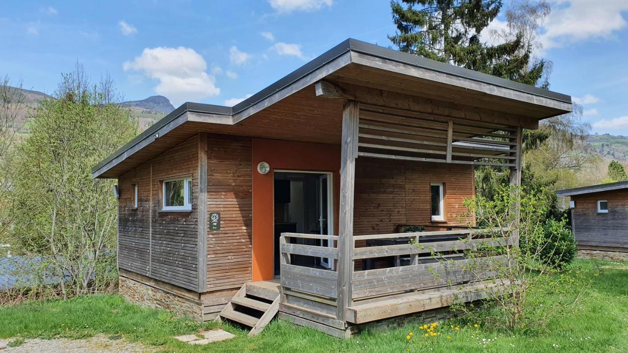 Camping Les Vernieres La Bourboule Sancy Exterior photo